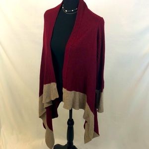 41 Hawthorn Red and Tan along Sweater